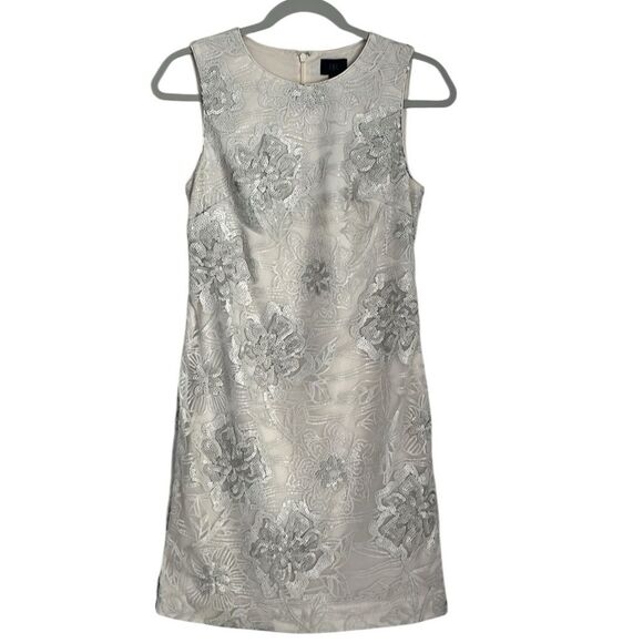 Banana Republic Ivory Sequin Floral Shift Dress Size 0 NWT Elegant Occasion - Picture 1 of 10